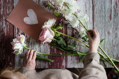 DIY Mother's Day Vase of Flowers